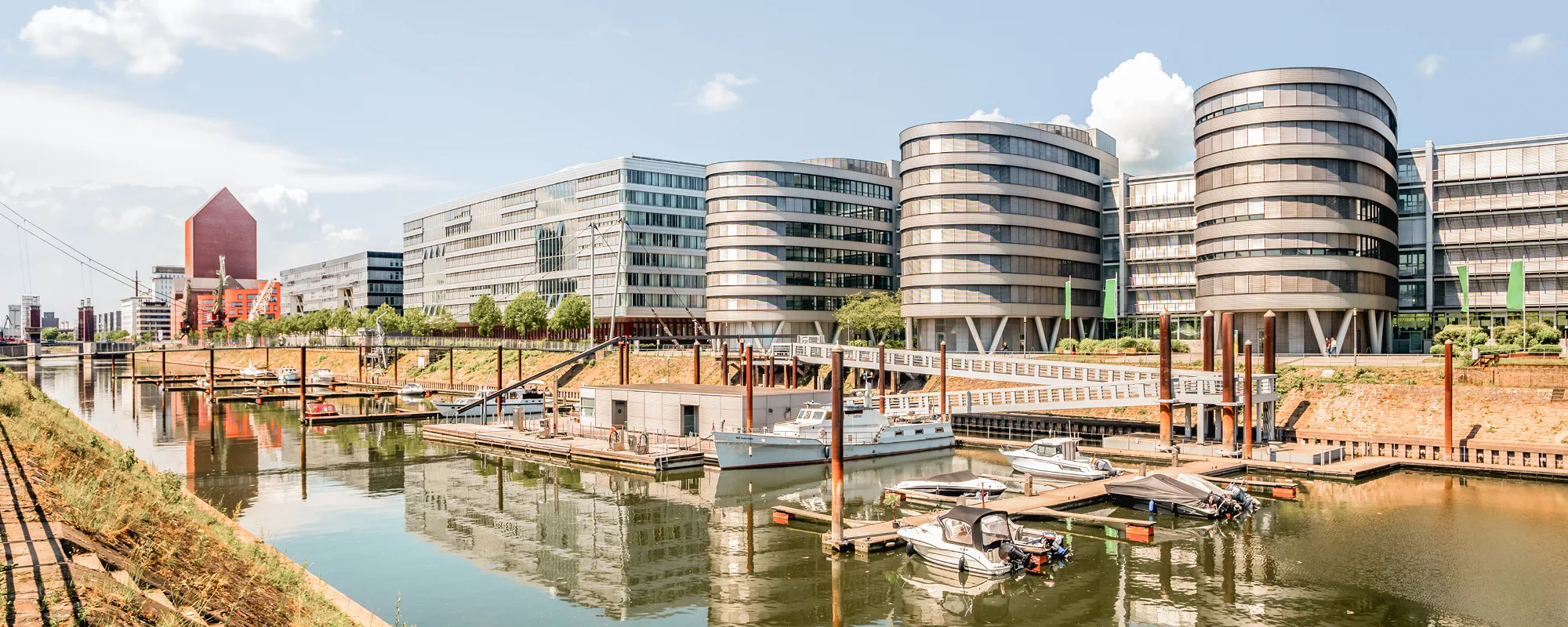 Düsseldorf Duisburg Flughafentransfer mit Festpreis
